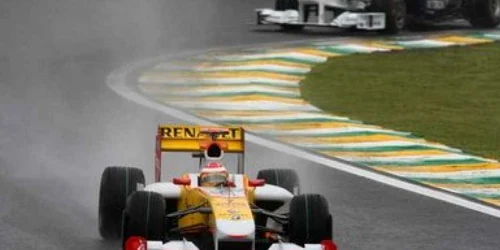 Fernando Alonso, care în sezonul trecut a condus pentru Renault, a fost cooptat pentru 2010 de Ferrari