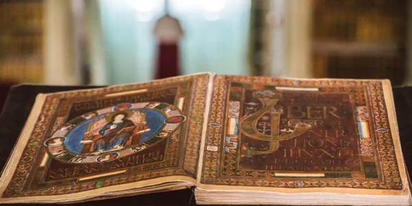 Biblioteca Batthyaneum