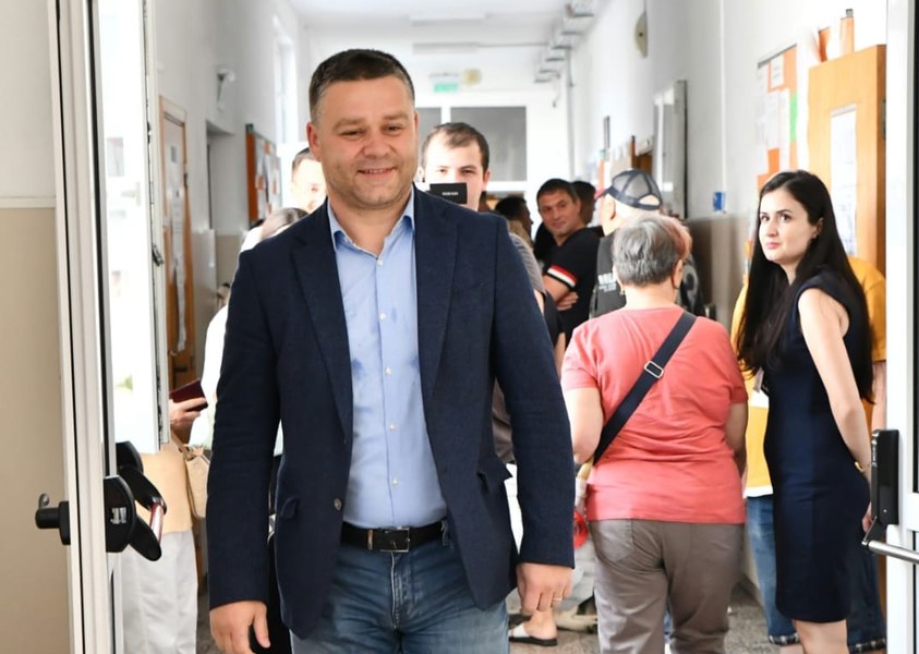 Alegeri locale 2024. Rezultate parţiale la Sectorul 6: Ciprian Ciucu  - 73,08%