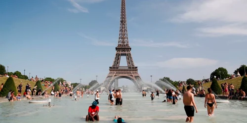 paris heatwave jpg