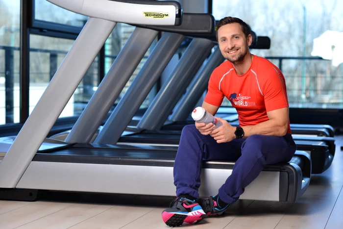 
    Dani Oțil: ”Mihaela face foarte multe lucruri bine. Chiar ieri am vorbit cu ea. Are nişte planuri măreţe şi cred că o s-o ajut în povestea asta.”foto: Sorin Stana  