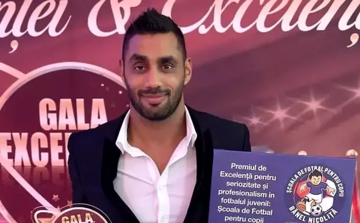 Bănel Nicoliță, premiat pentru implicarea în fotbalul juvenil. Foto Viva!