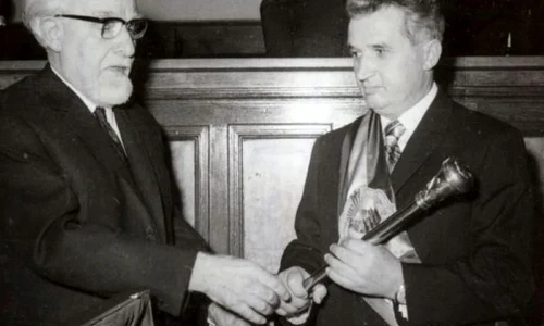 VIDEO Dezbatere „Historia”: Cum a ajuns Ceauşescu primul preşedinte al României şi de ce l a „felicitat” Salvador Dalí jpeg