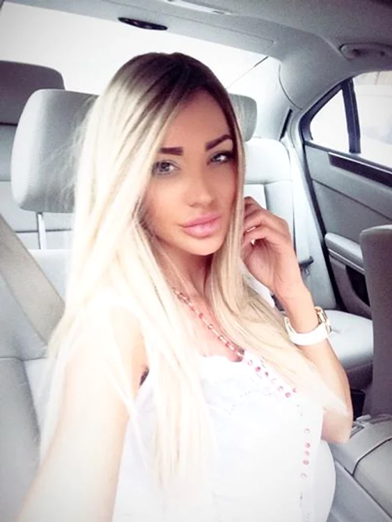 Bianca Drăguşanu (FOTO FACEBOOK)