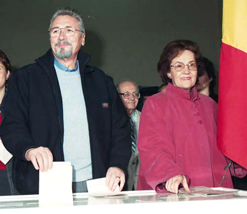 Emil și Nadia Constantinescu s-au căsătorit în anul 1963, pe când erau colegi la Facultatea de Drept a Universității București