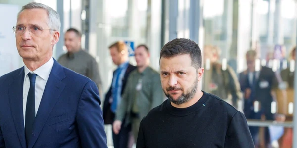 Volodimir Zelenski si Jens Stoltenberg la sediul NATO FOTO EPA EFE jpg