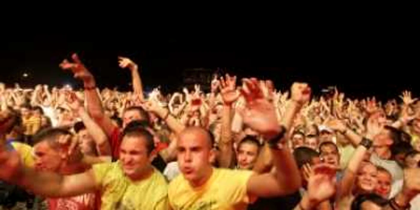 Târgu-Mureş: Euforie azi noapte la Tiesto