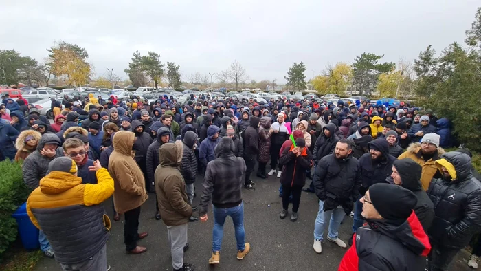 Sute de oameni au participat la protest Foto: Europa FM