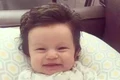 Micuța Isabelle Kaplan s a născut cu capul acoperit de un păr des și lucios jpeg