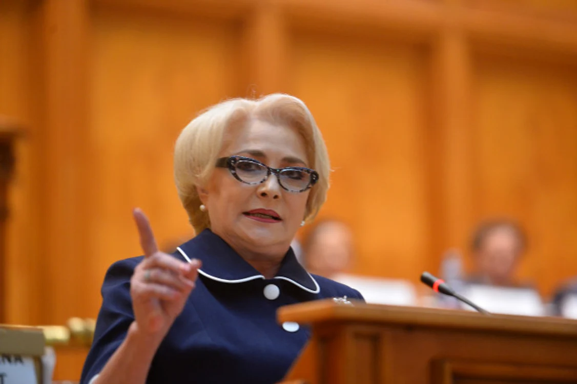 
    Opoziția vrea să dea jos Guvernul condus de Viorica Dăncilă  