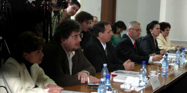 Cei doi braşoveni vor face parte din noul CSM Foto: arhivă