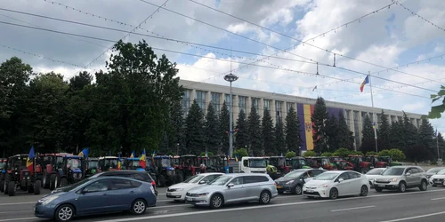 Protest Fermieri Chisinau FOTO Adevarul jpeg