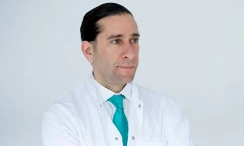 Dr  Jacob Barber este specialist în medicina alternativă holistică și cercetător cu peste 20 de ani de experiență jpeg