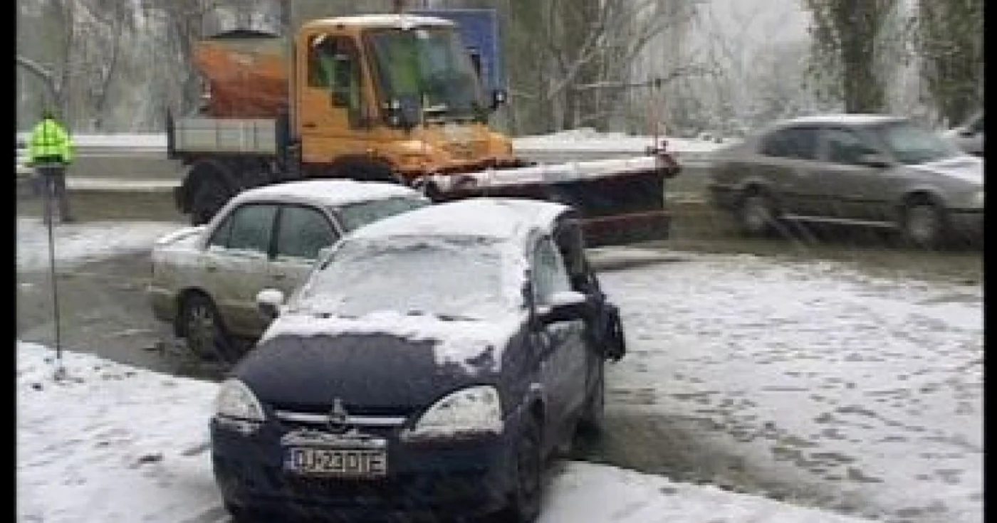 Craiova: Tânăra care a provocat accidentul a ajuns la spital cu răni la cap