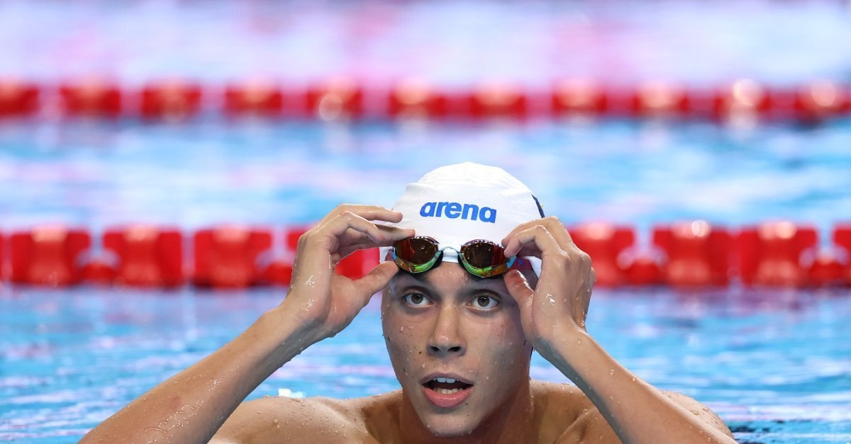 Ce pariu a pierdut David Popovici și cui îi datorează bani: „Nu a vrut și am insistat!”