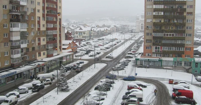 La Alba Iulia se circulă în condiţii de iarnă