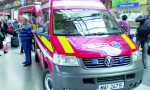 Copila a fost transportată la spital de urgenţă jpeg