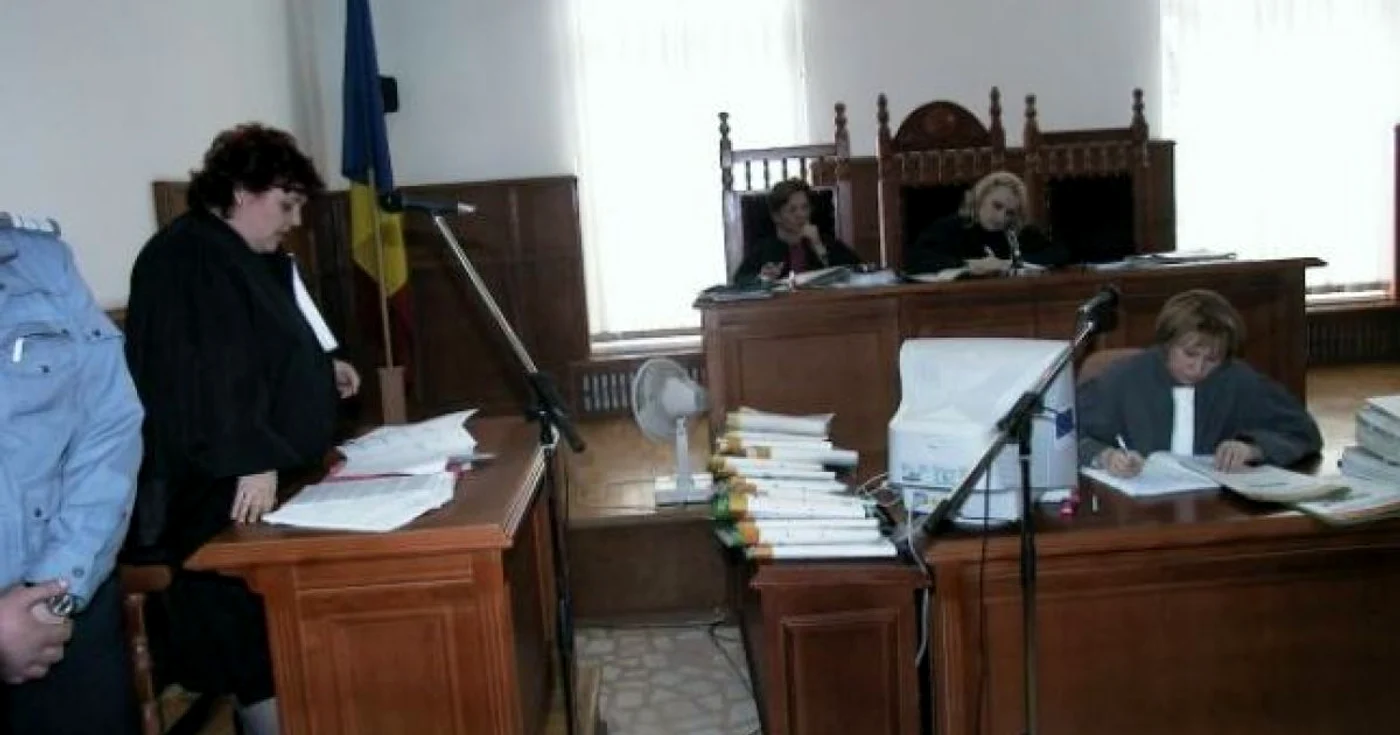 Examenele se finalizează în octombrie
