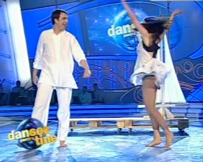 Ioana Ginghină a dansat cu soţul ei (Foto: Captură video ProTV)