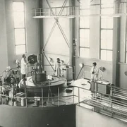 Reactor nuclear al Institutului de fizică atomică jpg