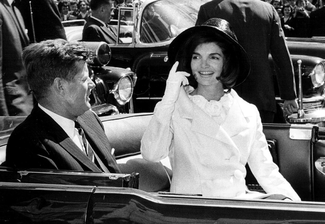 John F. Kennedy și soția lui, Jacqueline Kennedy Onassis. Foto: Getty Images