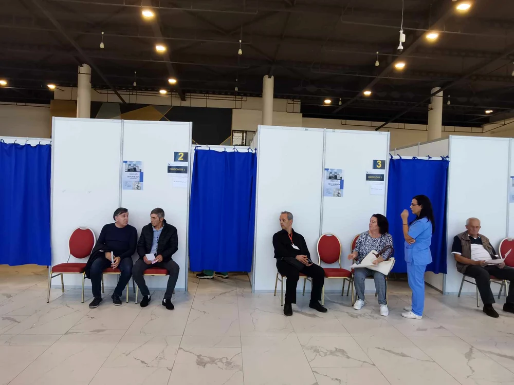 Prima zi a campaniei Împreună pentru oameni ‒ Luminează orașul prin bine FOTO Ștefan Both