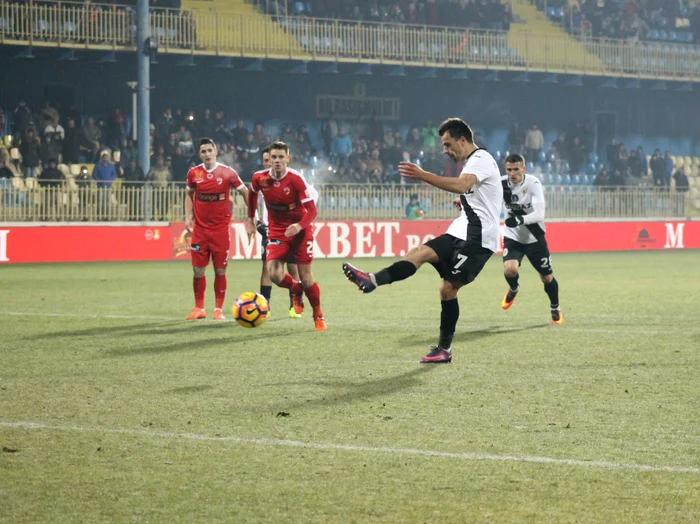 Llullaku a marcat în meciul din tur golul victoriei