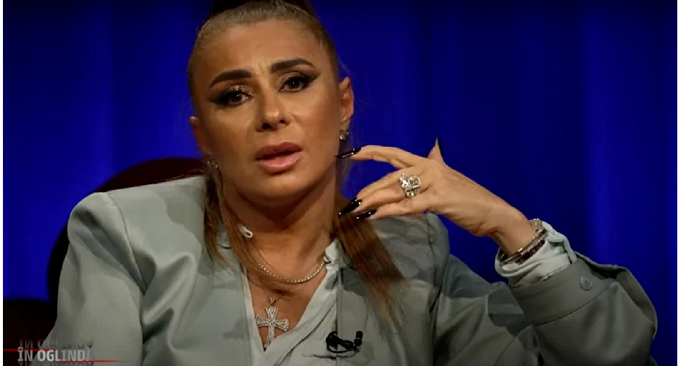Anamaria Prodan În Oglinda