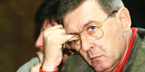 Revoltă contra lui Nistorescu