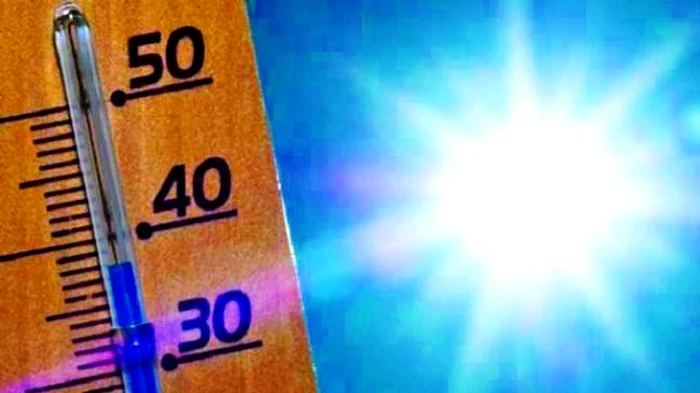 
    Vârstnicii au mult diminuată senzația de sete, de aceea, riscul de deshidratare este mai mareclicksanatate.ro  