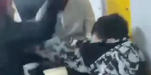 bataie in clasa captura video png