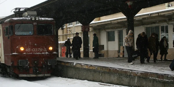 Timişorenii aflaţi în trenurile internaţionale pot ajunge cu patru ore mai târziu