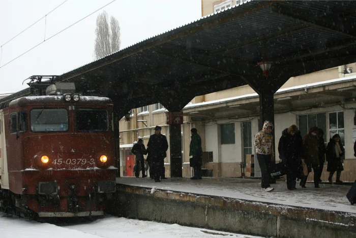 Timişorenii aflaţi în trenurile internaţionale pot ajunge cu patru ore mai târziu