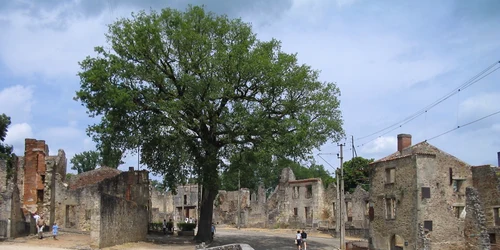 Oradour sur Glane Streets 1290 jpg