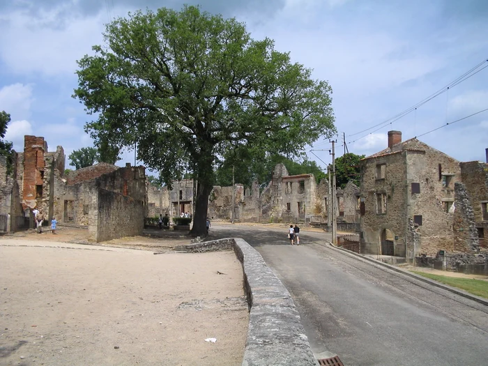 Satul Orandour sur Glane a rămas o dovadă vie a atrăcităților FOTO wikipedia