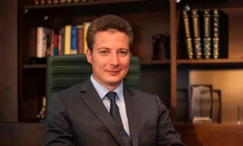 andrei caramitru fiul actorului roman ion caramitru jpeg