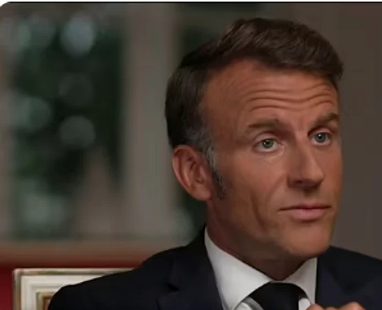 macron la NBC News captura youtube png
