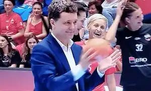 nicusor neagu gif