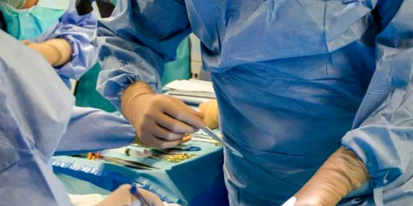 cancer pulmonar chirurgie spitalul Polisano