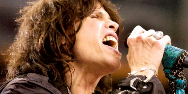 Steven Tyler, pe placul fanilor  Aerosmith
