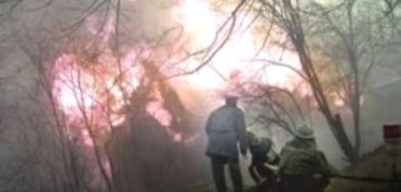 Slatina: Pădure în flăcări