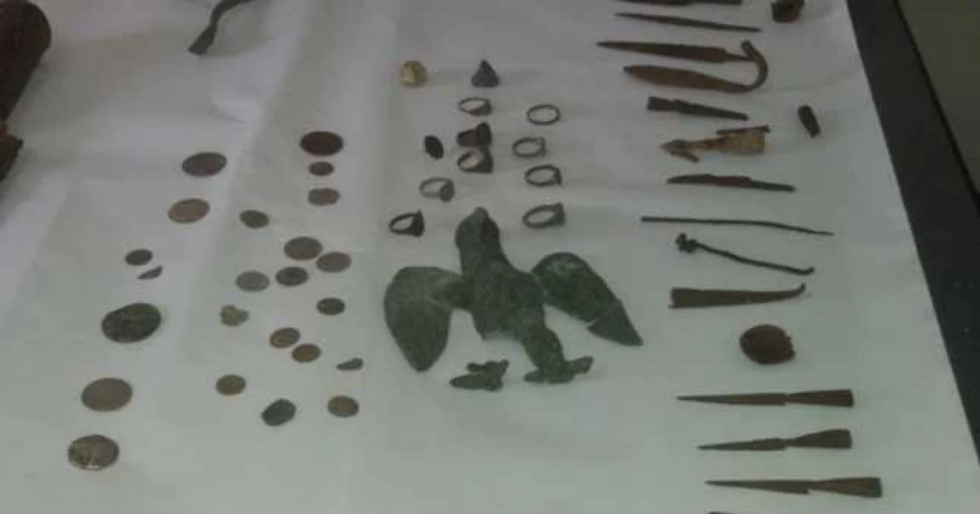 Tezaurul de la Horezu - Acvila Imperială Romană din Bronz - unicat în România şi alte descoperiri făcute în 2018 Foto Adevărul - credit Daciana Stoica