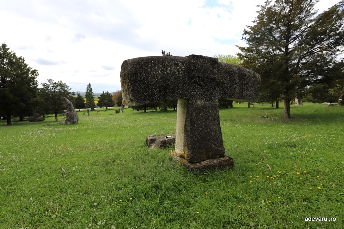 Monumentul Eroilor de la Oarba de Mureș  Foto Daniel Guță ADEVĂRUL (5) JPG