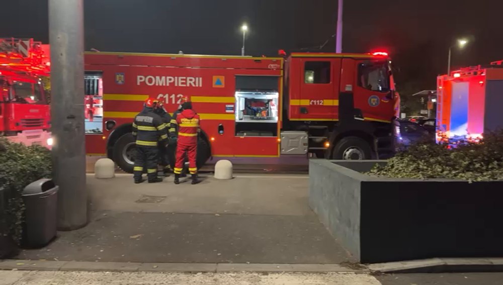 Incendiu la Sun Plaza, din București