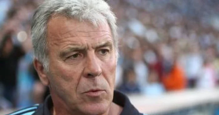 FOTBAL: Salariu de 1,8 milioane euro anual pentru antrenorul lui Mirel Rădoi