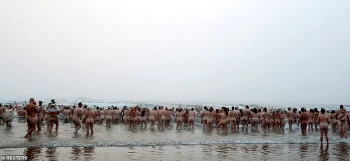 North East Skinny Dip_Foto_ DailyMail