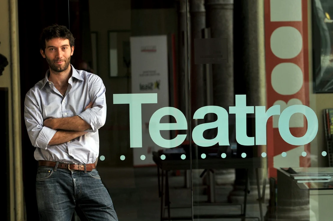 Dramaturgul italian Davide Carnevali  FOTO outis.it