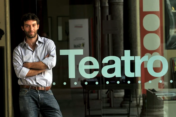 Dramaturgul italian Davide Carnevali  FOTO outis.it