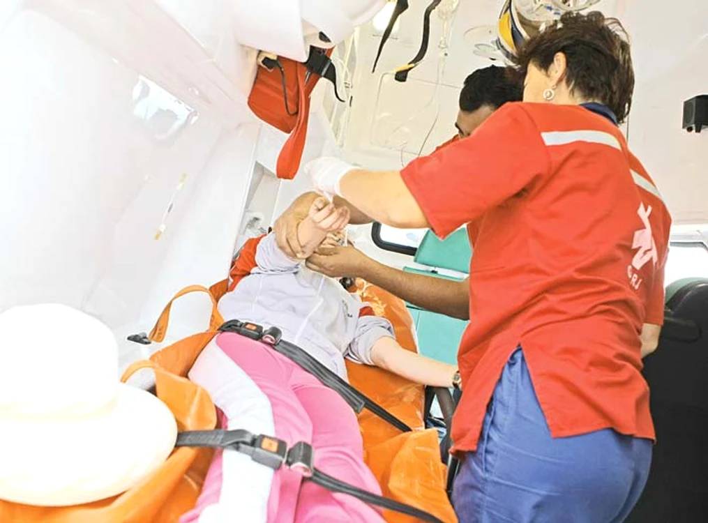 Tânăra din Capitală a ajuns la spital cu fracturi la mâini