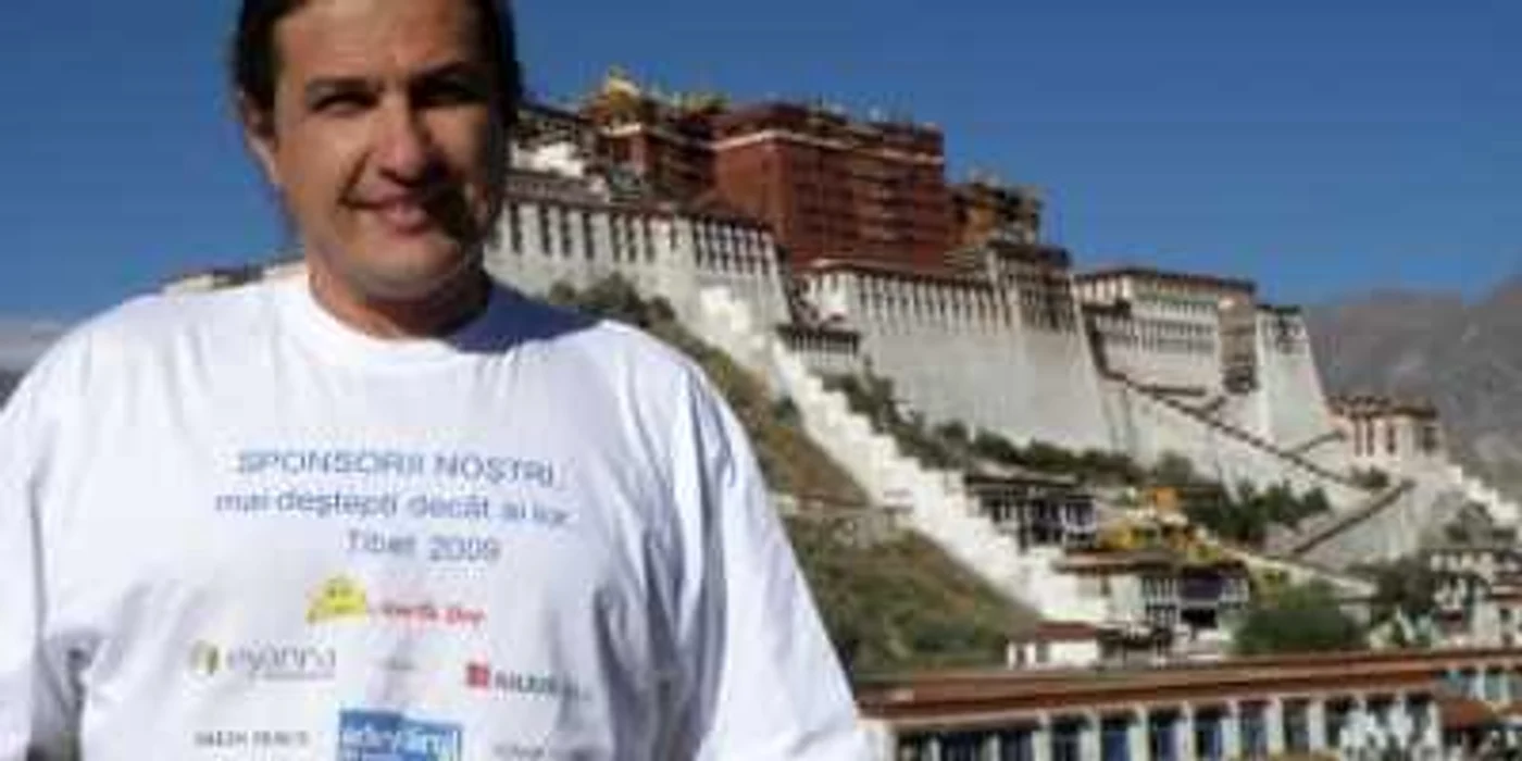 Cluj: Adi Negrean „a pus ochii“ pe vârful Everest